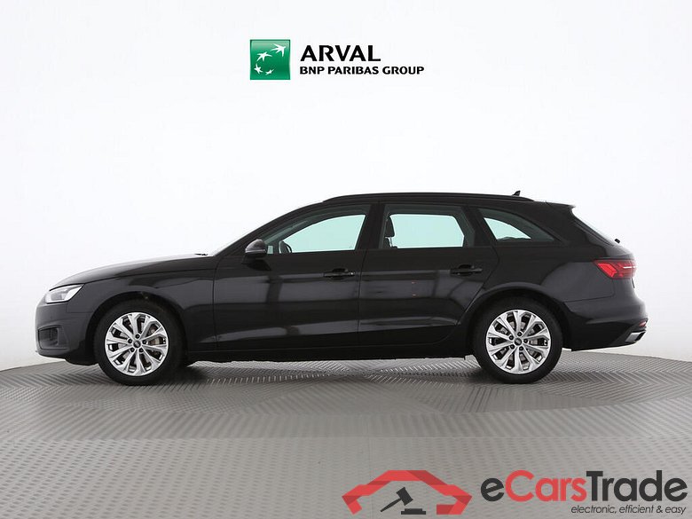 Audi A4 Avant Audi A4 Avant 40 TDI Attraction S tronic quattro 5d #2