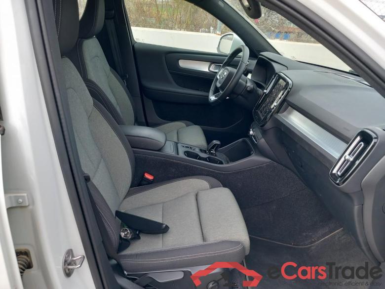 Volvo 2.0 B3 G Core Auto XC40 Core 2WD 2.0 165CV AT7 E6d #6
