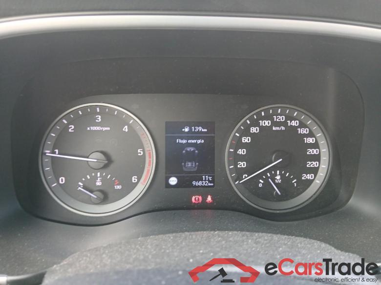 Hyundai 1.6 CRDI 85kW (116CV) 48V SLE 4X2(SP)(SL) HYUNDAI Tucson / 2018 / 5P / todoterreno 1.6 CRDI 85kW (116CV) 48V SLE 4X2(SP)(SL) #4