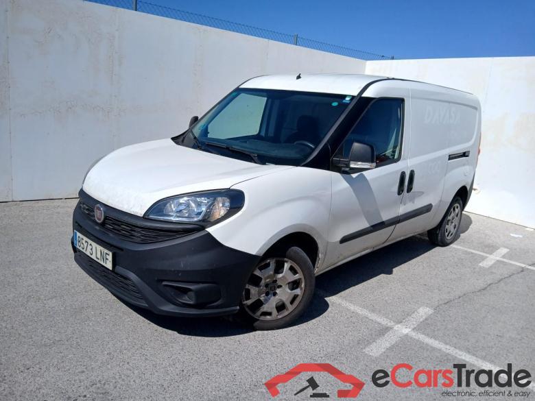 Fiat Cargo Maxi SX 1.3 Mjet 70kW (95CV) FIAT Doblò Cargo/2015/4P/furgón derivado de turismo Cargo Maxi SX 1.3 Mjet 70kW (95CV) #1