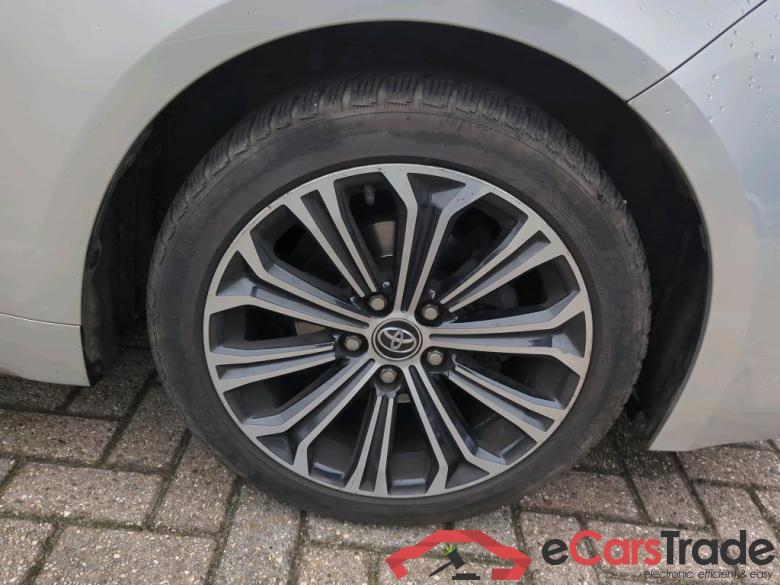 TOYOTA Corolla Touring Sports 85 kW #6