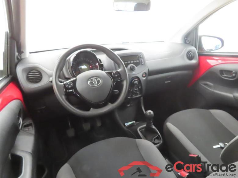 TOYOTA Aygo 1.0 VVT-i x-fun #3