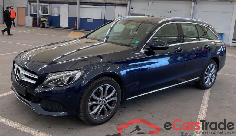 Mercedes C 180d LED-Xenon Command Navi Leather Klima PDC ...