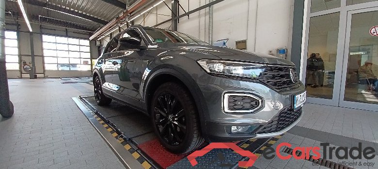 VW T-Roc (A11)(09.2017->2021), 1.5 TSI, Sport OPF (EURO 6d), 2020 - 2022 #2