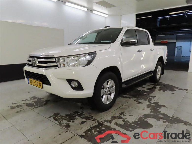 TOYOTA HILUX 2.4 D-4D-F DC Prof.