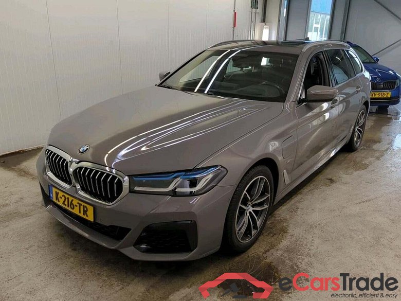 BMW 5-serie Touring 530e High Exe
