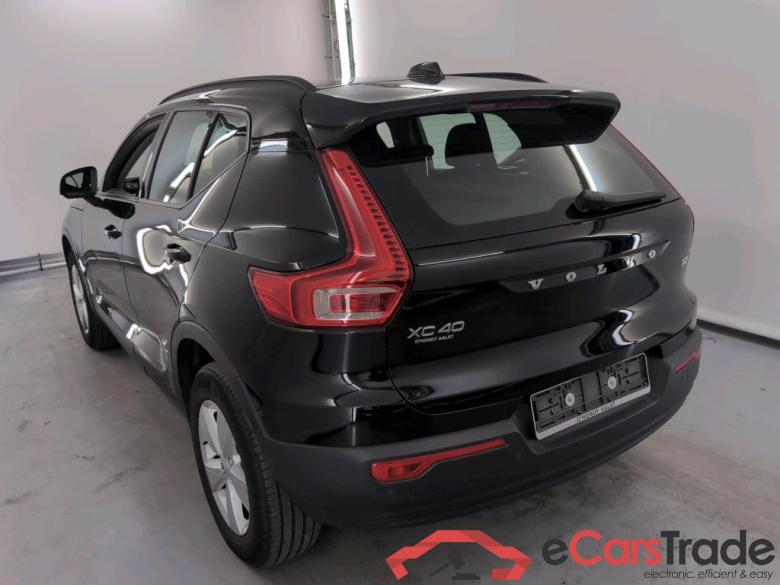 VOLVO XC40 1.5 T2 GEARTRONIC MOMENTUM CORE Park Assist #3