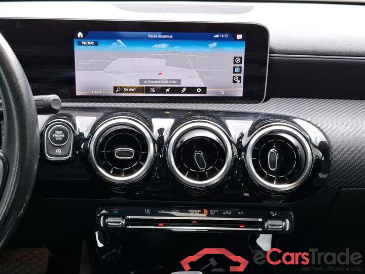 Mercedes A 180d Limousine Aut. LED-Xenon Widescreen Navi 1/2 Sport-Leather KeylessGo Camera Klima PDC ... #6