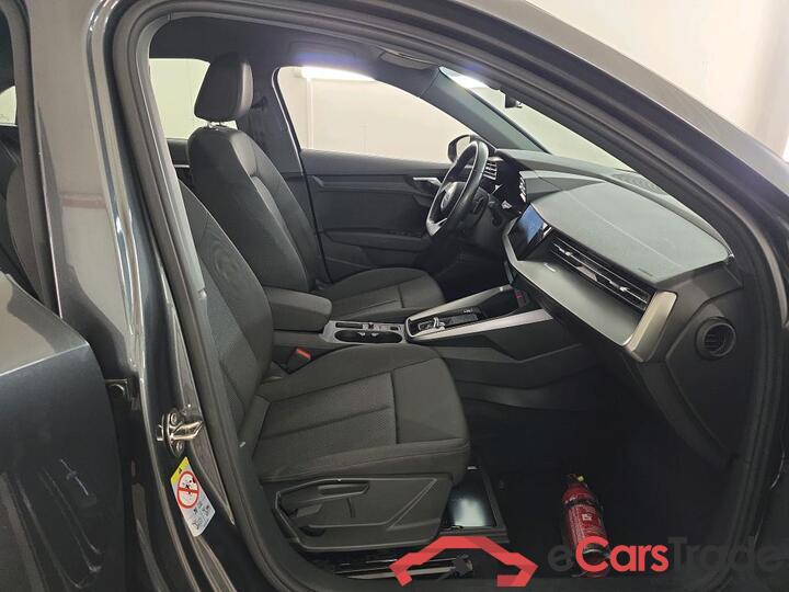 Audi A3 BERLINE A3 Berline 1.5 TFSi 35 S tronic S line (Mild Hybrid) 110kW/150pk  4D/P Auto-7 #6