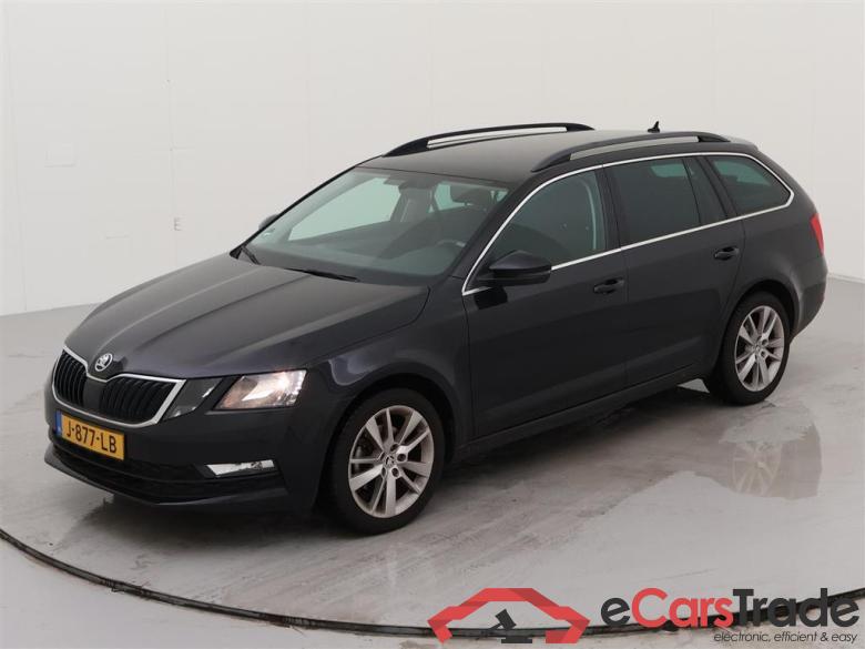SKODA Octavia Combi 85 kW #1