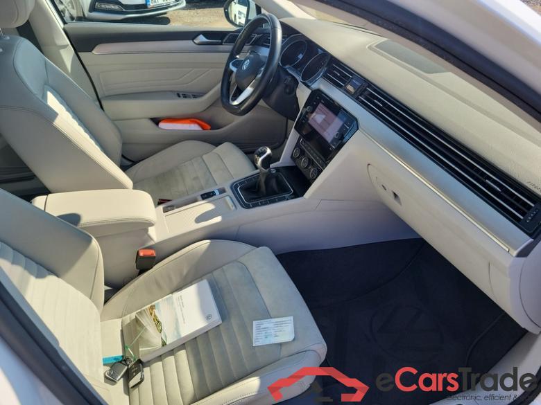 Volkswagen  Passat Variant (CB5) (2019) Pas.Var.2.0TDI 110 Elegance #6