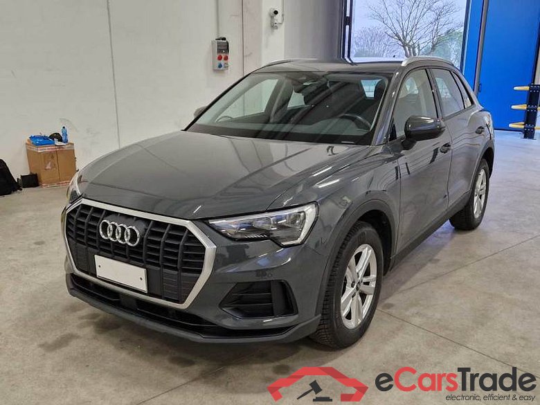 Audi 88 AUDI Q3 / 2018 / 5P / SUV 35 TDI S TRONIC BUSINESS #1