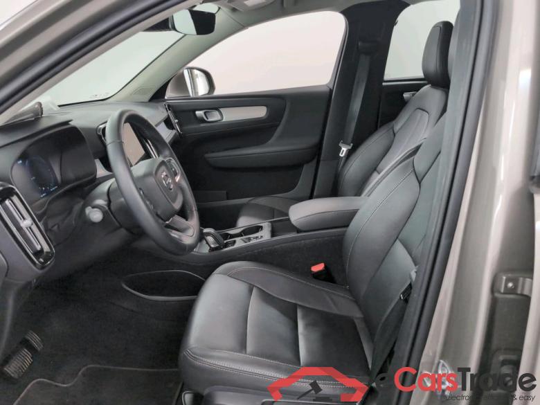 VOLVO XC40 1.5 T5 RECHARGE GEARTR. INSCRIPTION EXPR Park Assist Tire kit #5