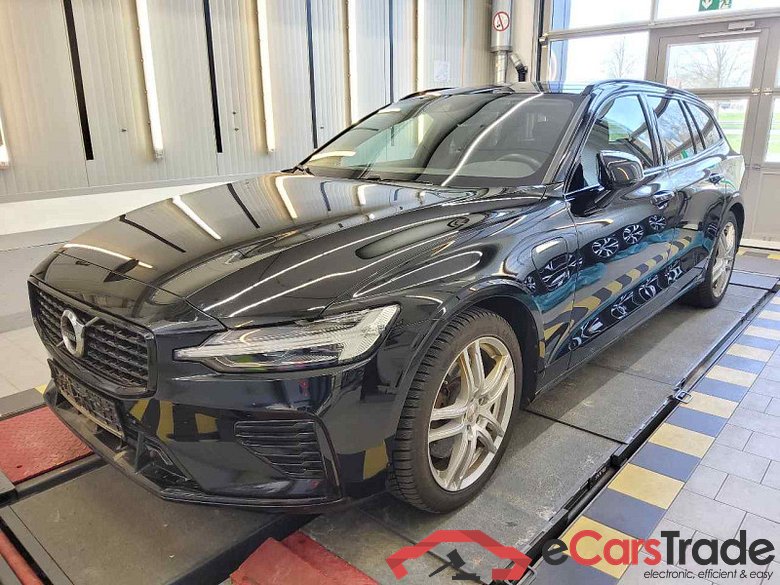 Volvo V60 Kombi (2018->) DE - Kb5 T6 Twin Engine AWD EU6d, R Design Expression Plug-In AWD (E6d), 2020 -