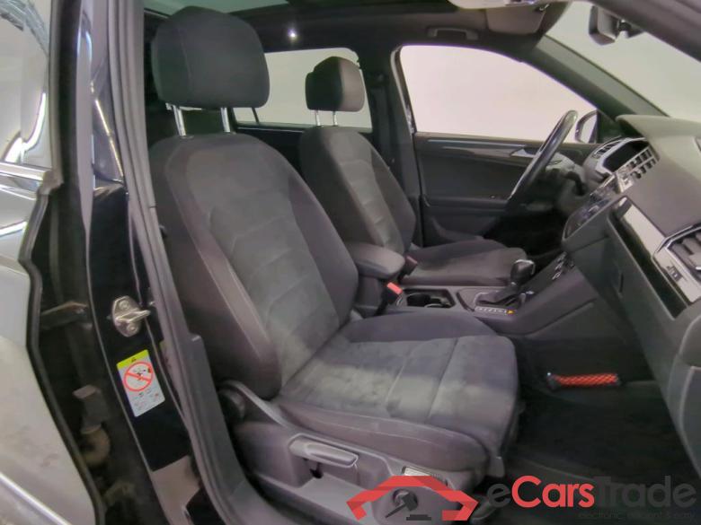 Volkswagen Tiguan Allspace '17 Volkswagen Tiguan Allspace 1.5 TSI DSG Highline Business R 5d #3