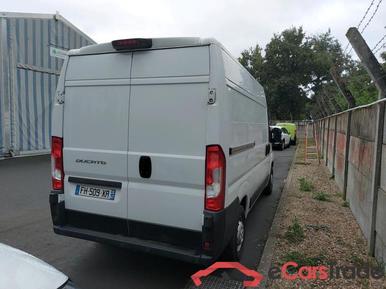Fiat 30 M H2 20 Multijet 115 Pack Pro Nav FIAT Ducato VU 4p Fourgon 30 M H2 20 Multijet 115 Pack Pro Nav #3