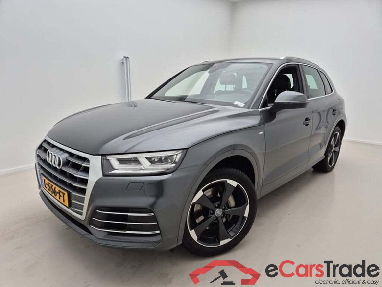 AUDI Q5 50 TFSI e quattro S edition S-
