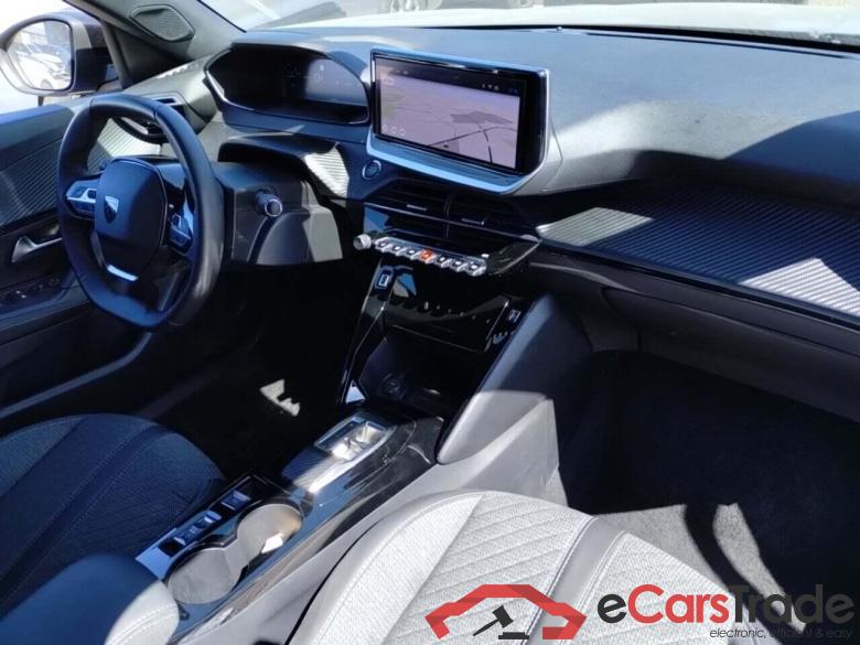 PEUGEOT e-2008 EV Allure 54 kWh #3