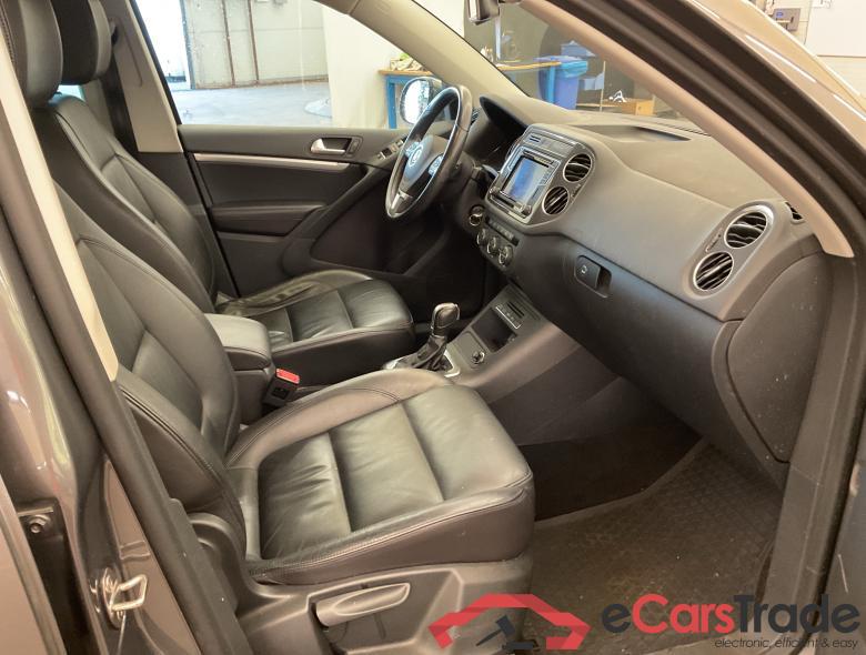 VOLKSWAGEN Tiguan Tiguan Sport & Style 2.0 TDI SCR 4MOTION BlueMotion Technology 135 kW (184 ch) 7 vitesses DSG #4