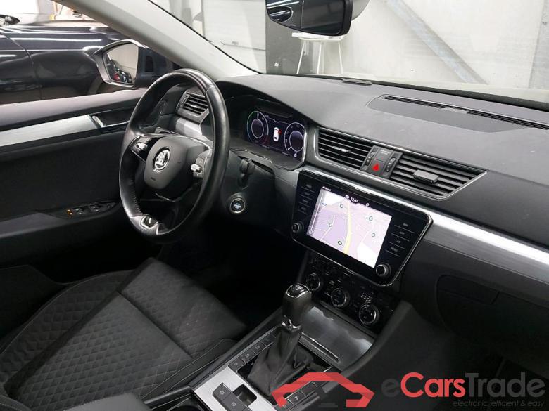 SKODA - SKO SUPERB COMBI 1.4 TSI iV 218PK DSG6 Clever Pack Safety & Lane & Side Assist & Removable Trailer Hook  * HYBRID * #3
