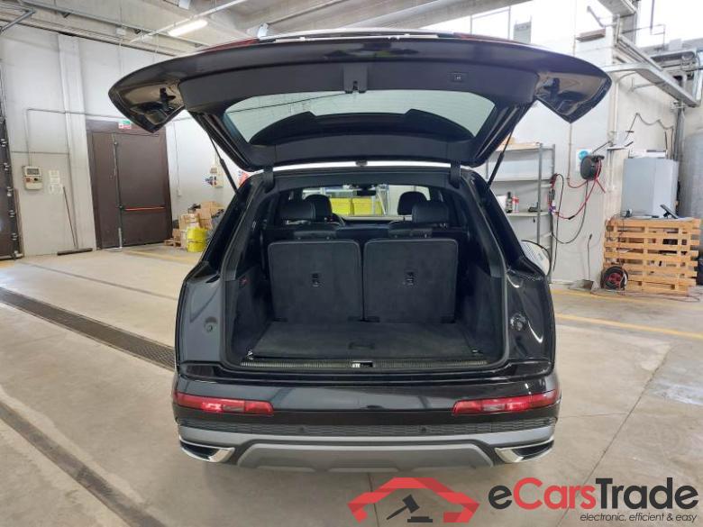 Audi 1 AUDI Q7 / 2019 / 5P / SUV 3.0 45 TDI QUATTRO TIPTRONIC SPORT #5