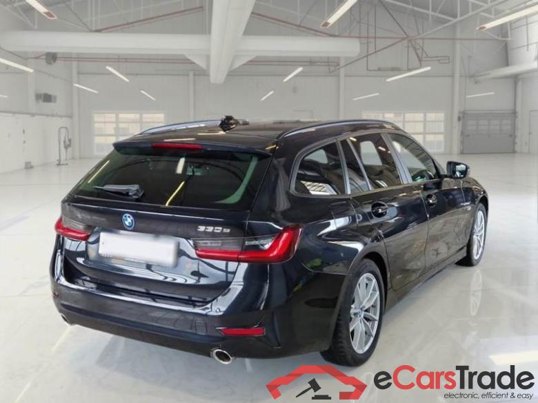BMW 171 BMW SERIE 3 / 2018 / 5P / STATION WAGON 330E BUSINESS ADVANTAGE TOURING AUTO #2