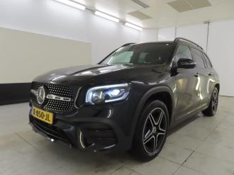 Mercedes GLB 200