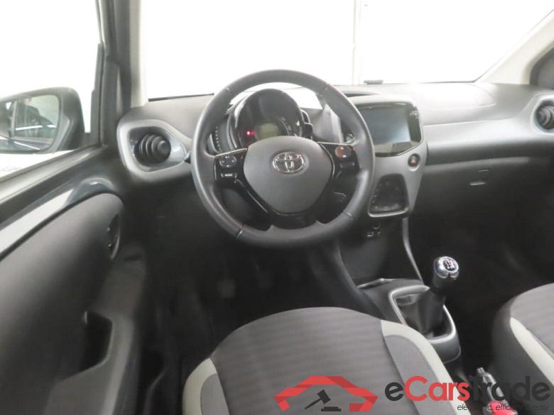 TOYOTA Aygo 1.0 VVT-i x-cite #2