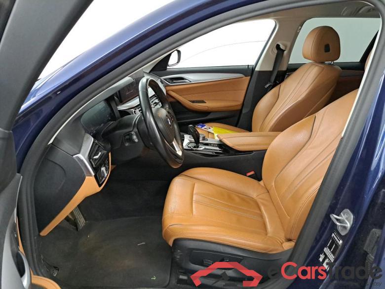 BMW 5 SERIES TOURING 2.0 520D 120KW TOURING AUTO Business Parking & Driving Assistant #5