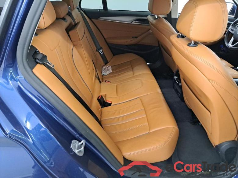 BMW 5 SERIES TOURING 2.0 520D 120KW TOURING AUTO Business Parking & Driving Assistant #6