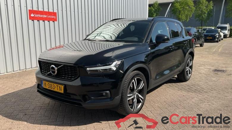 VOLVO XC40 1.5 t4 phev r-design expression 155kW geartronic aut #1