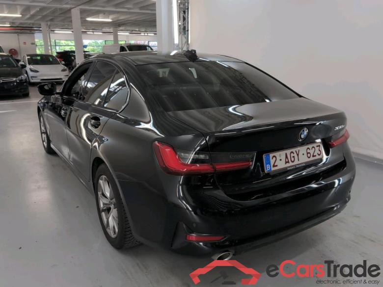 BMW 3 SERIES BERLINE 2.0 330E (135KW) BERLINE Comfort Model Sport Business Plus Mirror #3