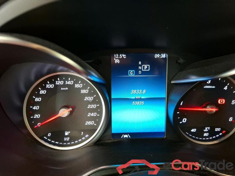 Mercedes GLC 200 d AMG Line MERCEDES-BENZ GLC / 2019 / 5P / SUV GLC 200 d AMG Line #6
