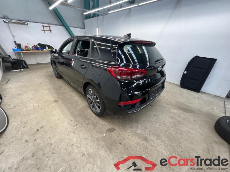 Hyundai i30 5d ´16 i30 Edition 30+ 1.0 T-GDI 88KW AT7 E6d #6