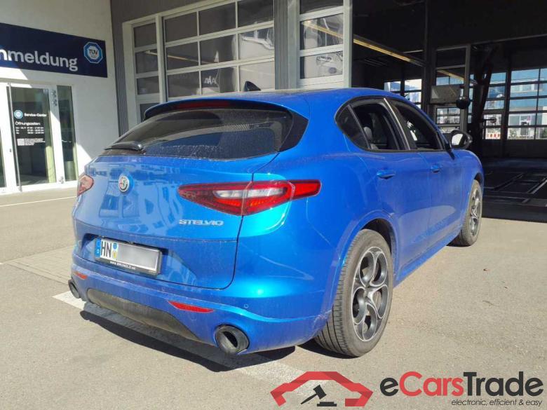 Alfa_romeo Veloce Q4 Stelvio #4