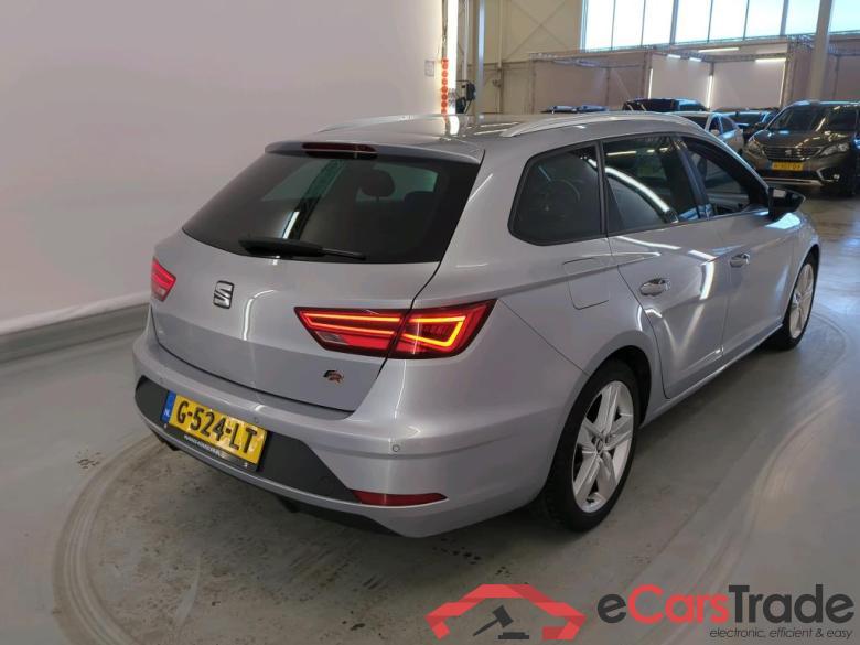Seat Leon ST 12-19 SEAT Leon Sportourer ST 1.5 TSI FR Business Intense DSG-7 5d #2
