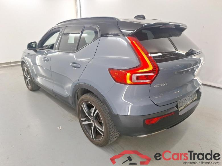 VOLVO XC40 1.5 T5 TE PHEV R-Design DCT Intellisafe Pro Xenium Park Assist #3