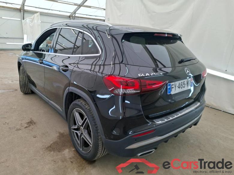 Mercedes 1.3 GLA 250 e AMG LINE DCT MERCEDES-BENZ GLA / 2020 / 5P / SUV 1.3 GLA 250 e AMG LINE DCT #2