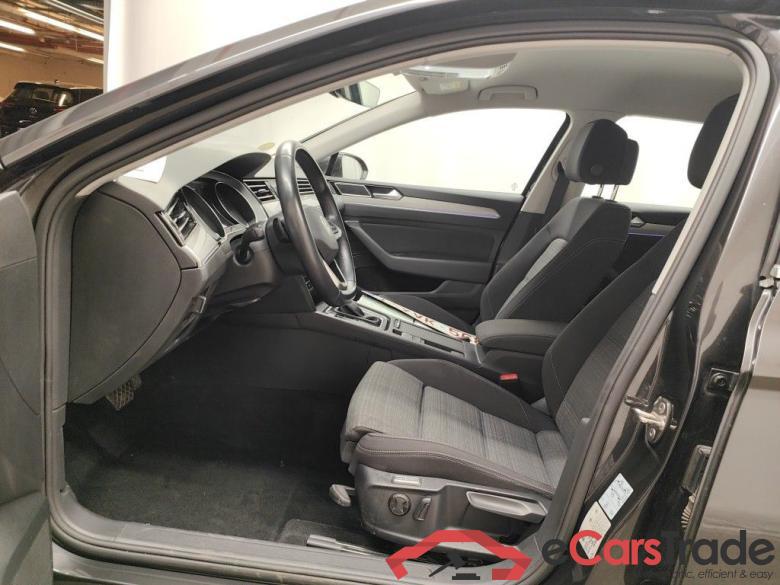 Volkswagen Passat Variant 2.0 TDI 90kW DSG Style Business 5d #6