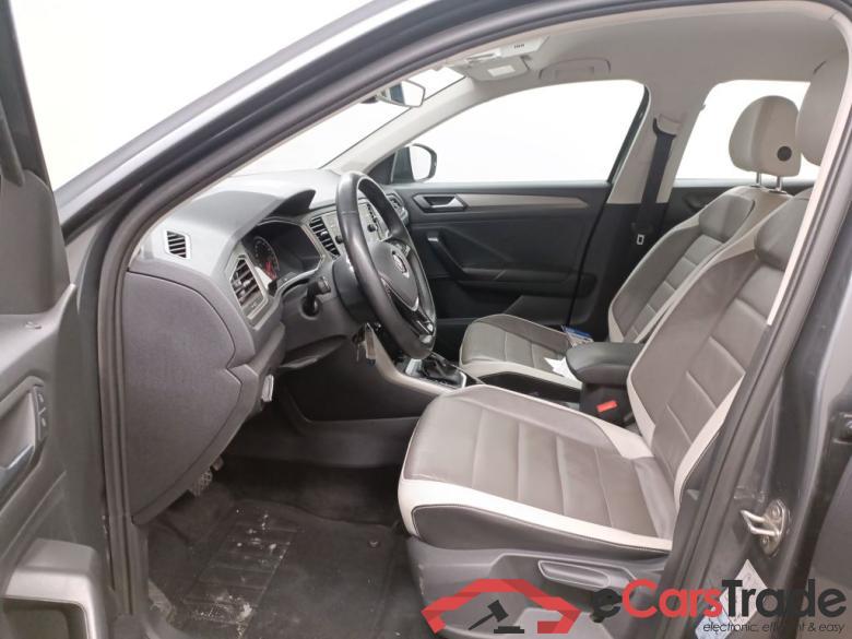 Volkswagen T-Roc 1.5 TSI DSG Style 5d #6