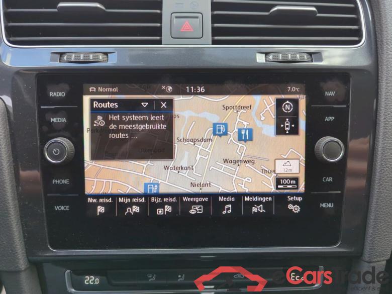 VOLKSWAGEN e-Golf  #3