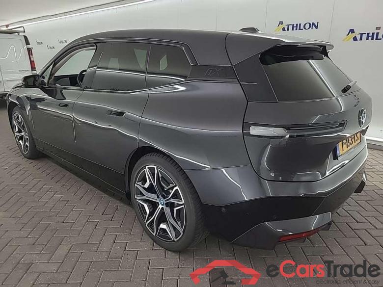 BMW iX xDrive40 5D 240kW #4