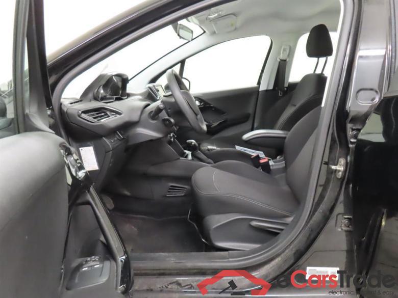 PEUGEOT 208 1.2 PureT. BL Active #5
