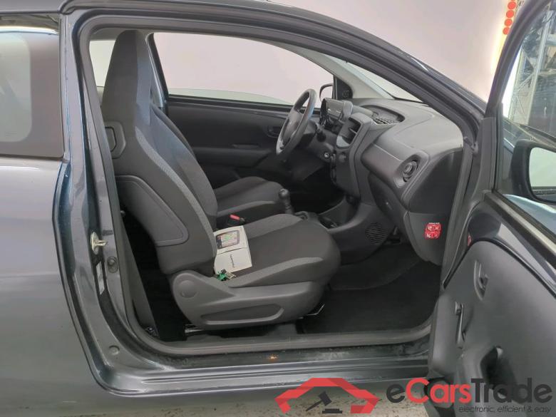 Peugeot 108 '14 Peugeot 108 Access 1.0 e-VTi 72pk 3d #3