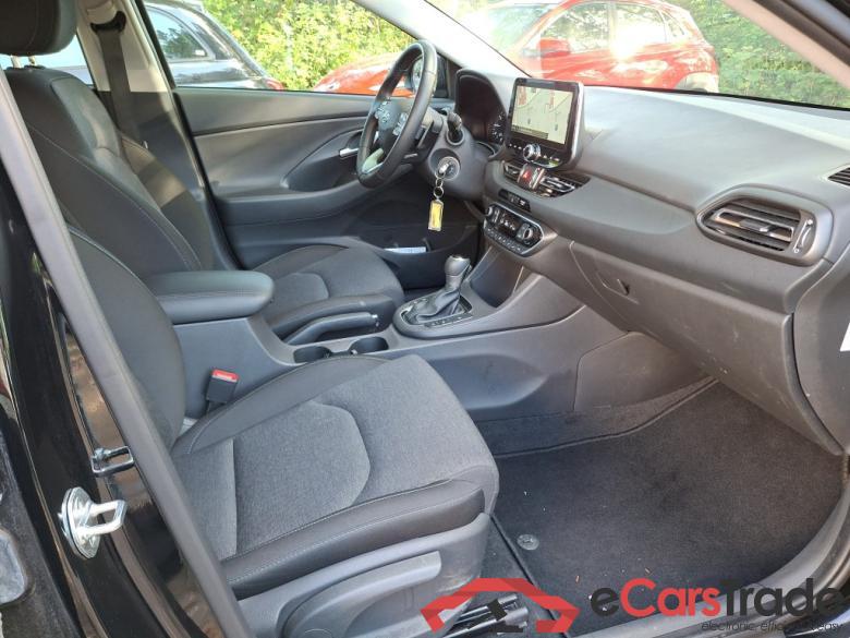 HYUNDAI i30 Kombi 1.5 T-GDI DCT Trend #6