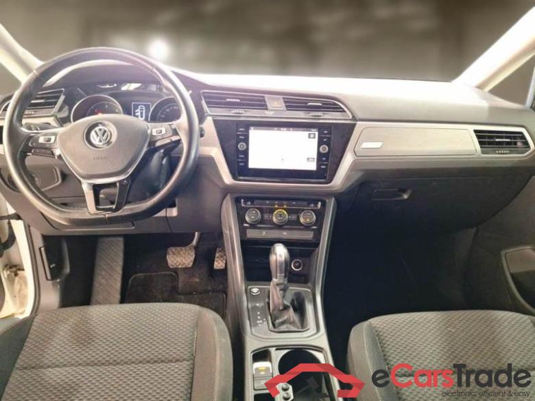 Volkswagen 40 VOLKSWAGEN TOURAN / 2015 / 5P / MONOVOLUME 1.6 TDI SCR BUSINESS BMT DSG #3