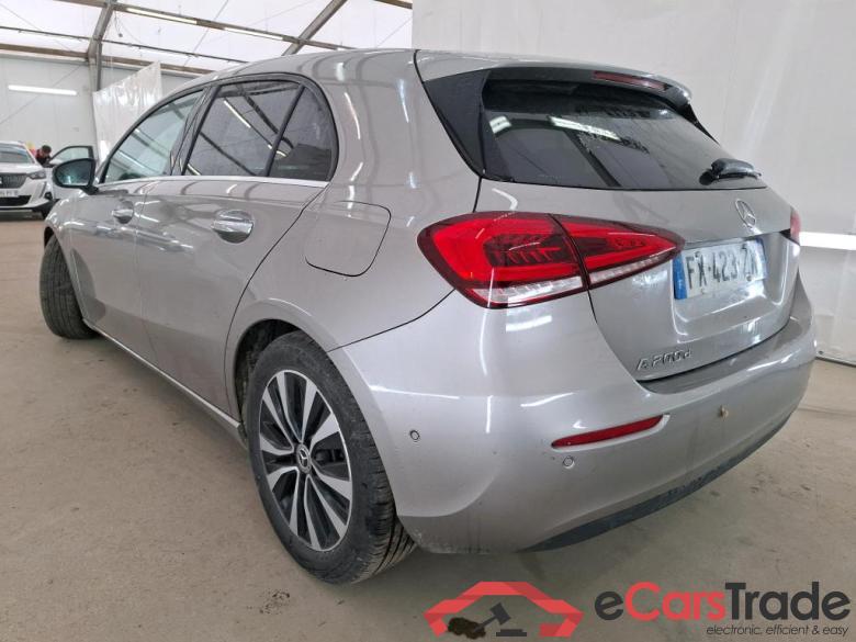 Mercedes A 200 d Business Line 8G-DCT MERCEDES-BENZ Classe A Compact / 2018 / 5P / Berline A 200 d Business Line 8G-DCT #2