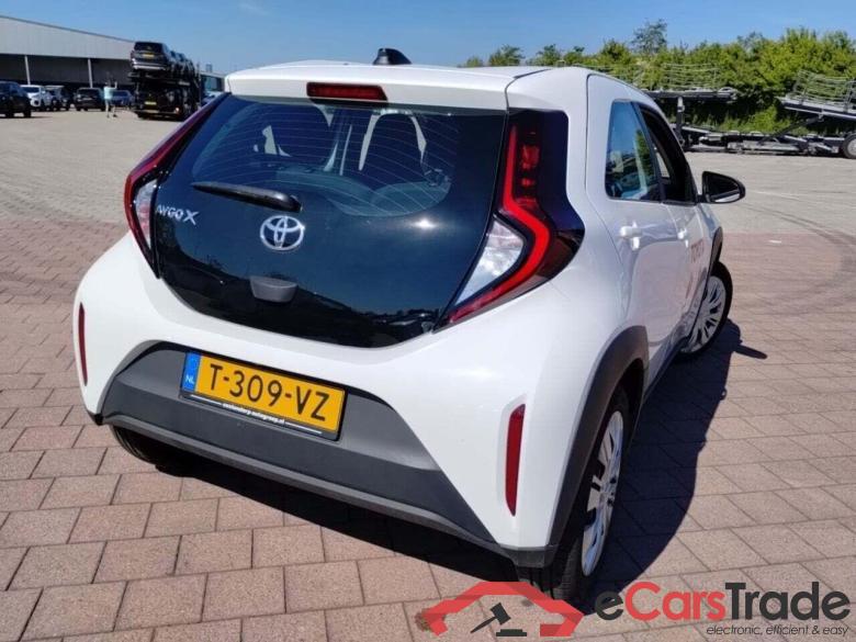 TOYOTA Aygo X 1.0 VVT-i MT Play #4