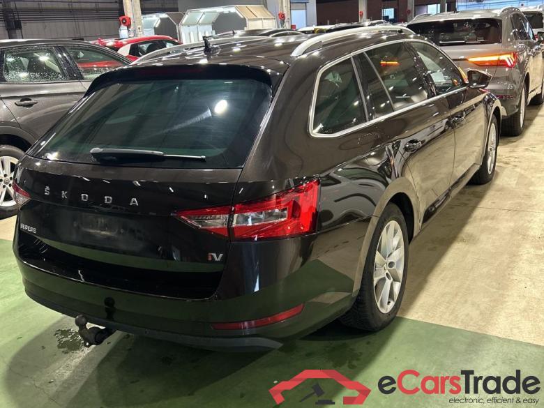 SKODA SUPERB COMBI 1.4 TSI PHEV 160KW DSG6 AMBITION COMFORT GPS CORPORATE #4