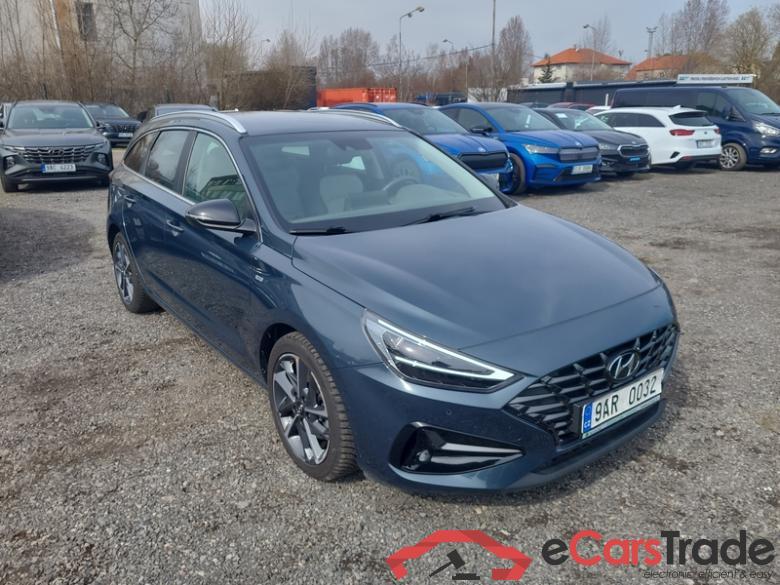 Hyundai  i30  cw (PD)(2017->) i30 kom.1.5T-GDI Style AT 5d #3
